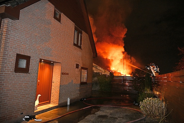 2025/57/20250322-21u48 GB 012 GB bijgebouw Aalsmeerderweg RSH.jpg